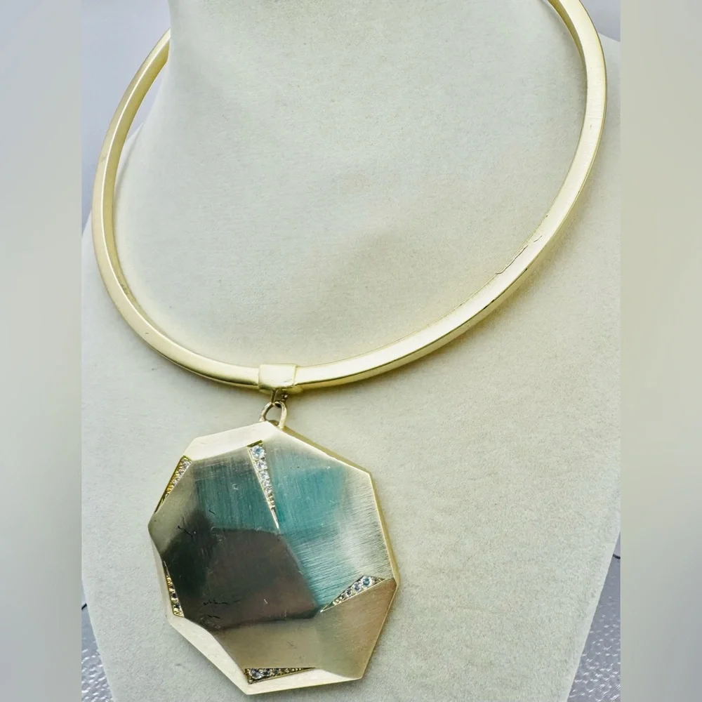 Kendra Scott kendra scott